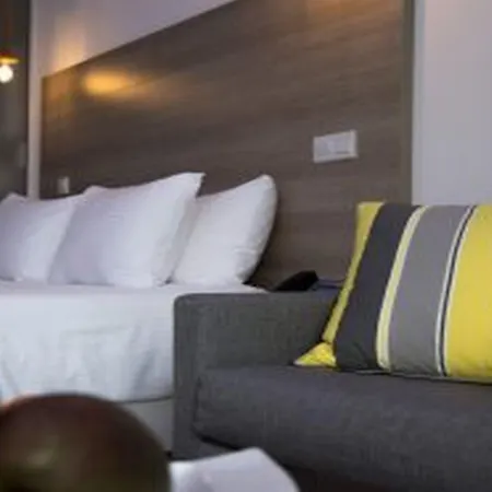 Island Boutique Ларнака