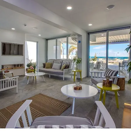 Island Boutique Larnaca