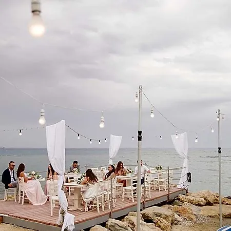 Island Boutique Hotel