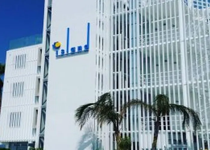 艾兰德精品酒店 酒店 拉纳卡