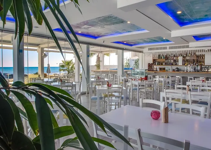 Island Boutique Λάρνακα